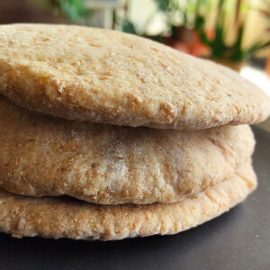 Pan pita integral de masa madre