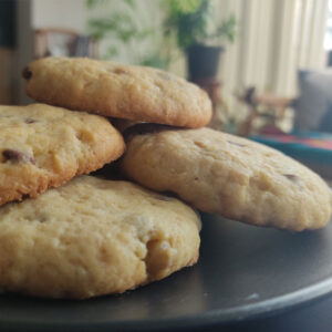 Galleta de vainilla con nuez y chips de chocolate
